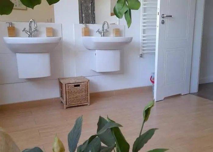 Goscinne U Marka * Kostrzyca